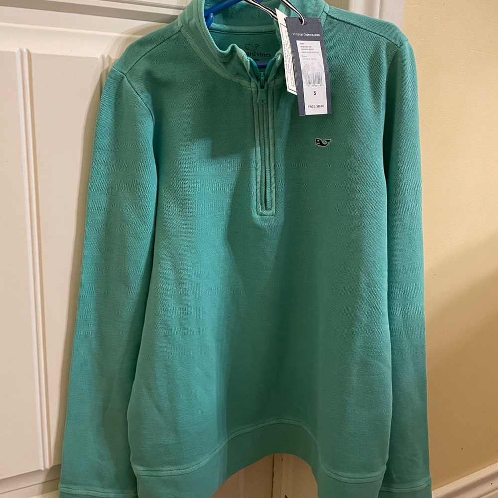 Vineyard vines size small boys